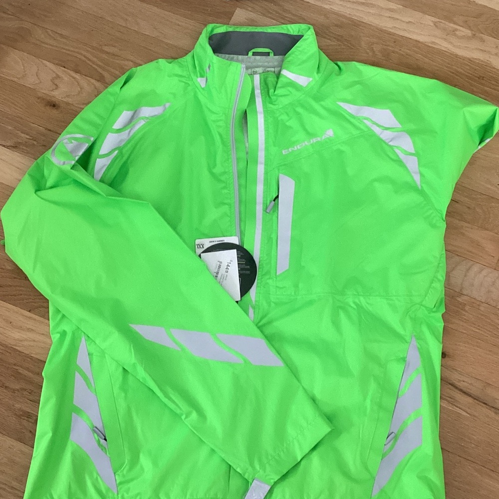 Endura Men's Hi-Viz Green Windbreaker Jacket. XXL